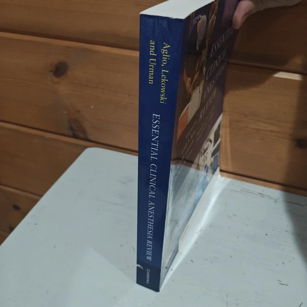 Essential Clinical Anesthesia Review by Aglio,Linda S. Paperback
